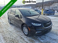 2026 Chrysler Pacifica SELECT Passenger Van