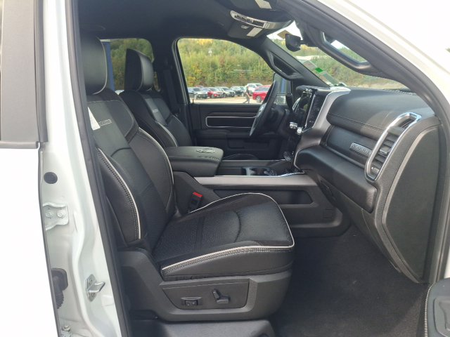2026 RAM 2500 Laramie - Photo 24