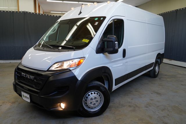 2026 RAM ProMaster Window Van