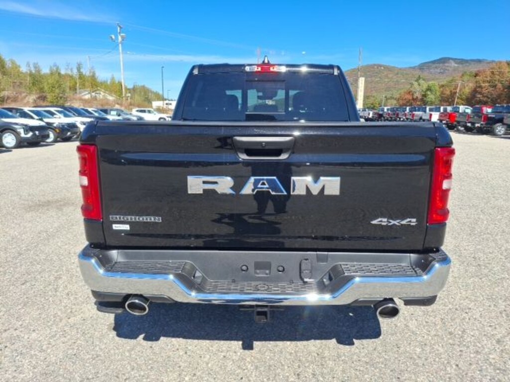 New 2026 Ram 1500 BIG HORN CREW CAB 4X4 5'7 BOX Pickup