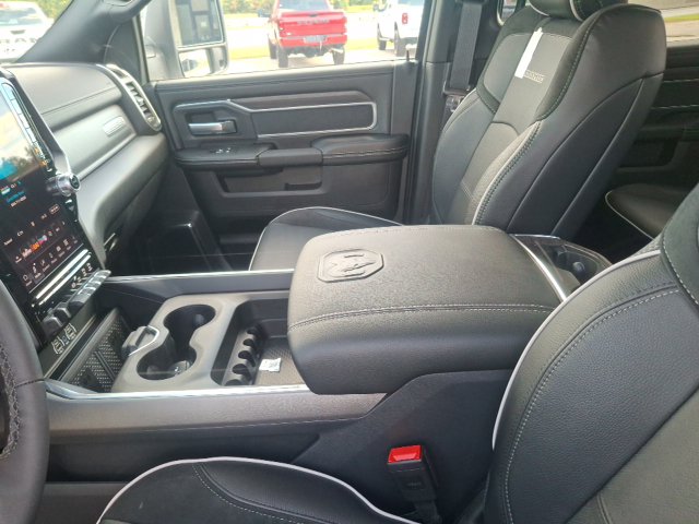 2026 RAM 2500 Laramie - Photo 20