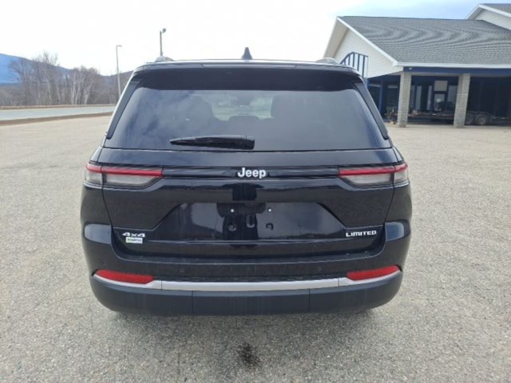 New 2026 Jeep Grand Cherokee LIMITED 4X4 Sport Utility