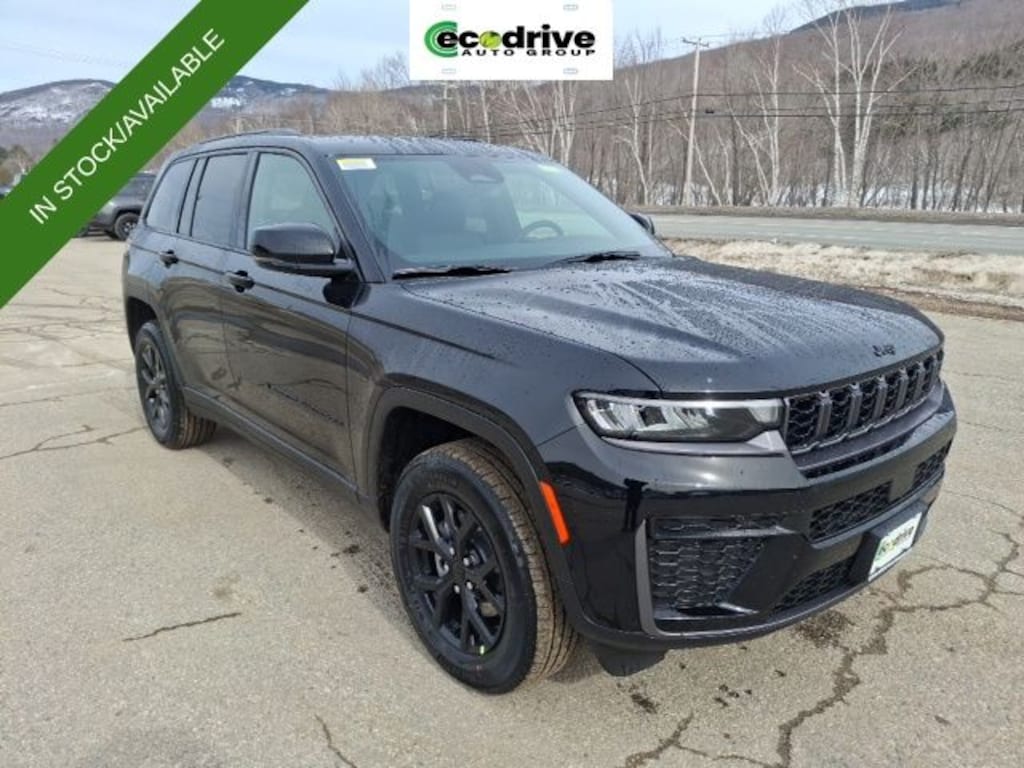 New 2026 Jeep Grand Cherokee LAREDO ALTITUDE 4X4 Sport Utility