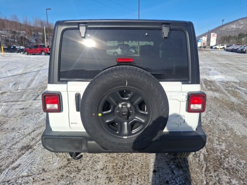 New 2026 Jeep Wrangler 2-DOOR SPORT Sport Utility