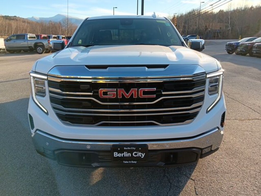 New 2026 GMC Sierra 1500 SLT Truck