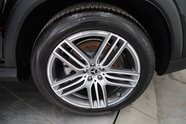 2025 Mercedes-Benz GLS Base - Photo 39