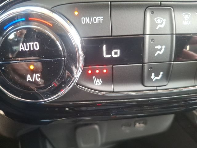 2026 Chevrolet Trax LT - Photo 21