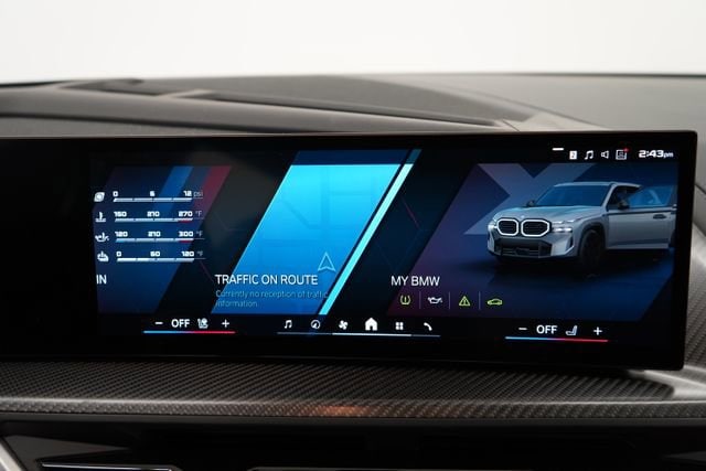 2025 BMW XM Base - Photo 22