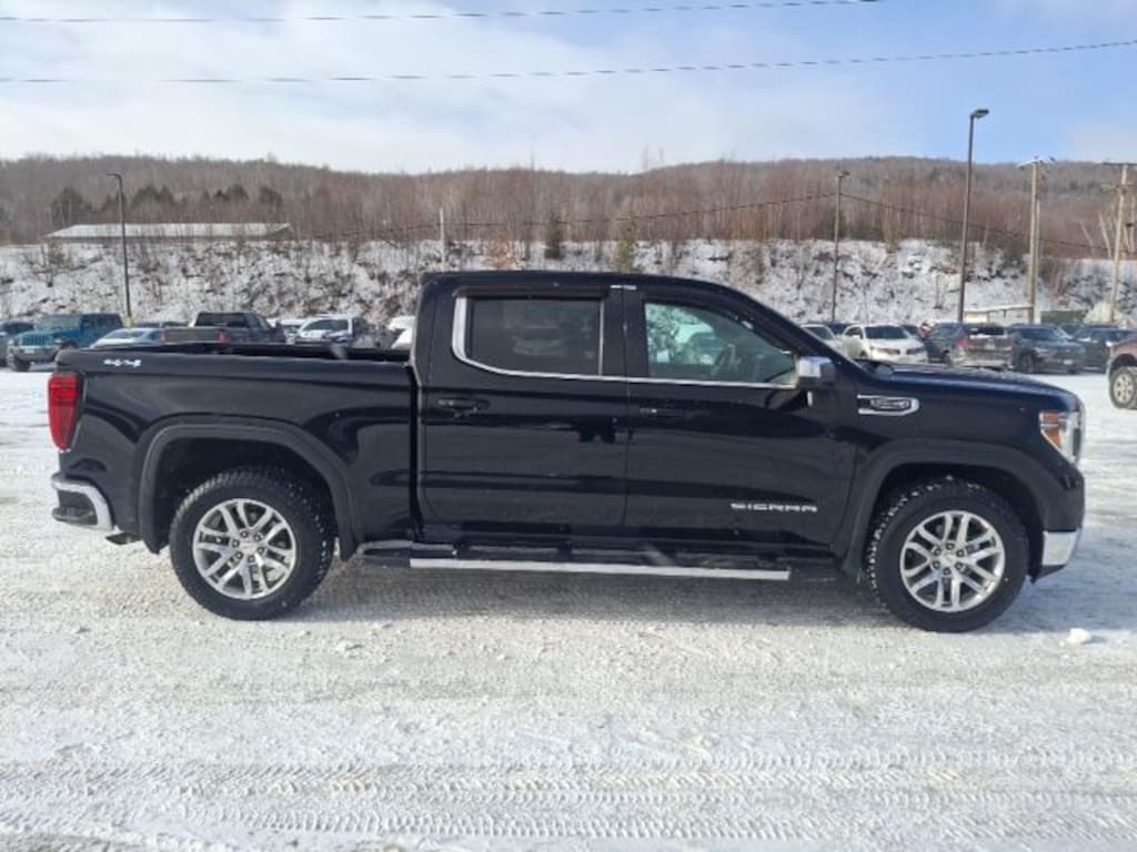 Used 2022 GMC Sierra 1500 Limited SLE Truck Crew Cab