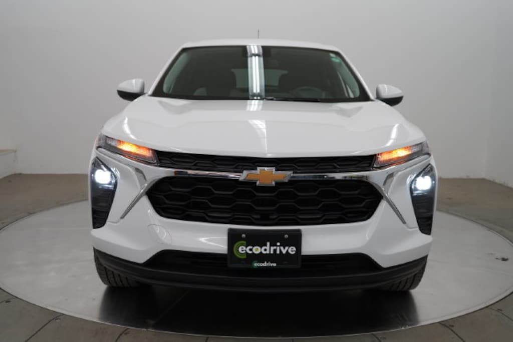 Used 2024 Chevrolet Trax LS SUV