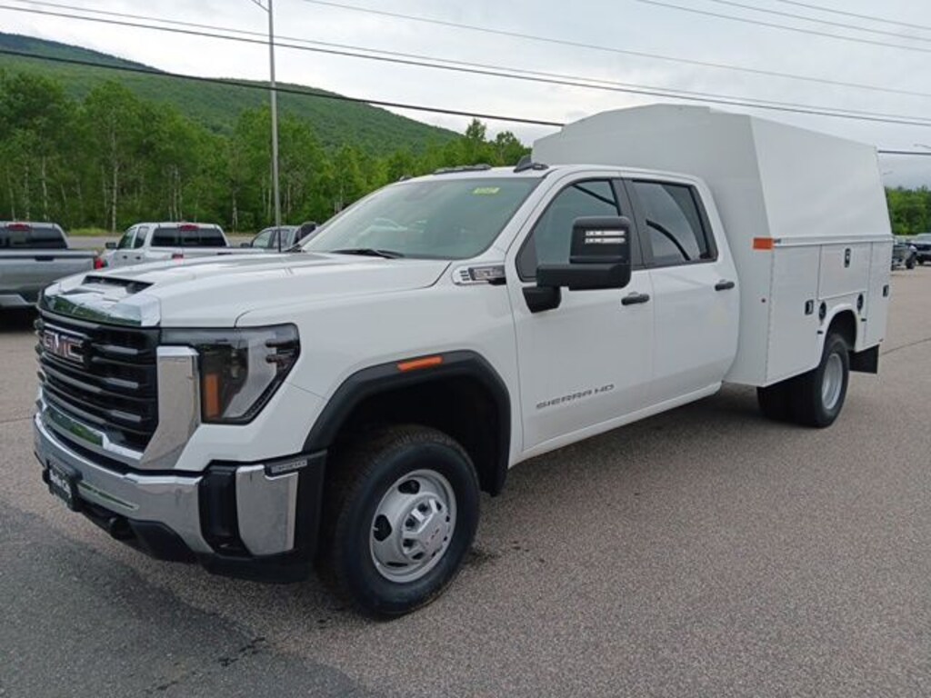 New 2025 GMC Sierra 3500HD Pro Truck