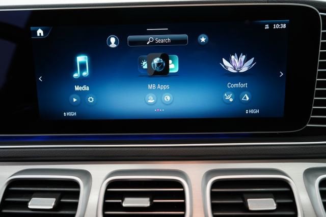 2025 Mercedes-Benz GLS Base - Photo 19