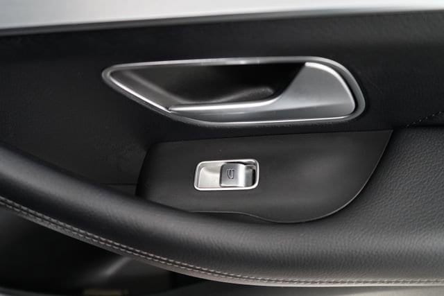 2025 Mercedes-Benz GLS Base - Photo 63