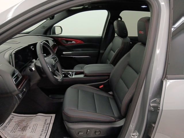 2026 Chevrolet Traverse Z71 - Photo 6