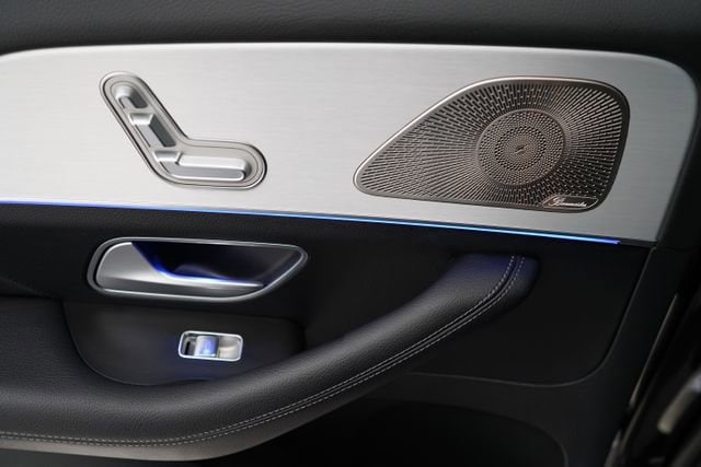 2025 Mercedes-Benz GLS Base - Photo 37