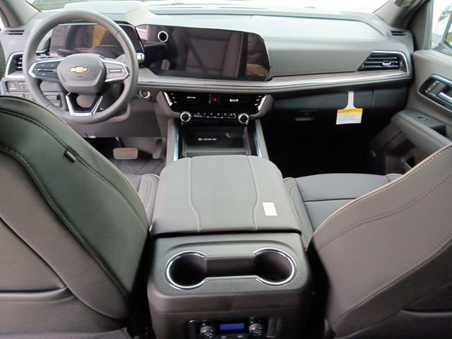 2026 Chevrolet Suburban Premier - Photo 9