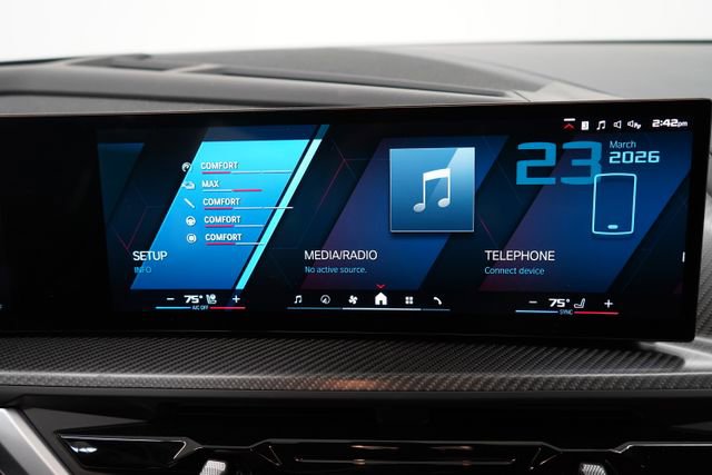 2025 BMW XM Base - Photo 18