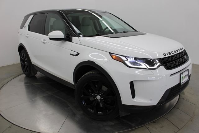 2023 Land Rover Discovery Sport 2.0 SE's photo