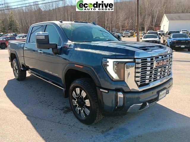 2026 GMC Sierra 4WD Crew Cab Standard Box Denali's photo