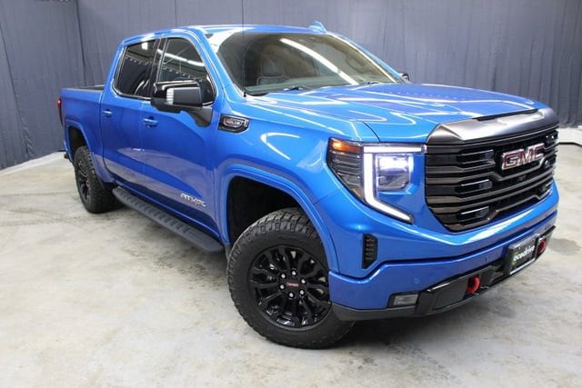 2023 GMC Sierra 4WD Crew Cab Short Box AT4X's photo