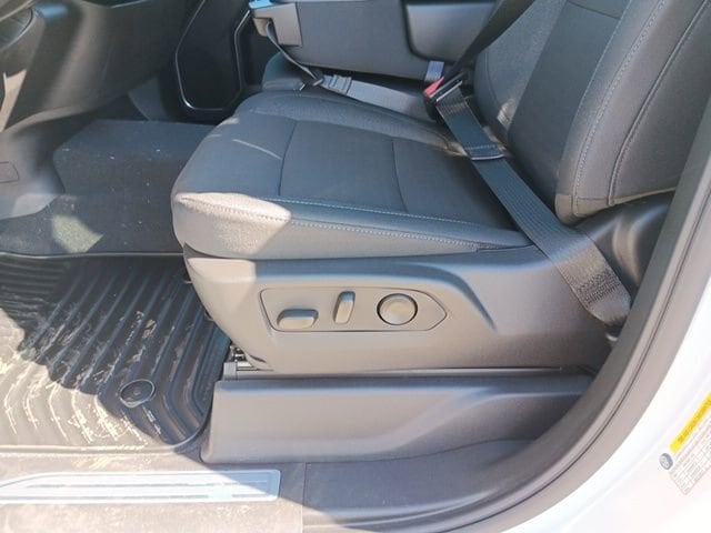 2026 GMC Sierra 1500 SLE - Photo 18