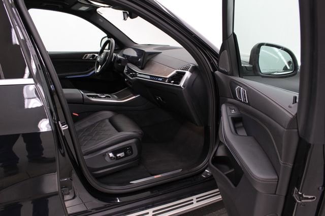 2025 BMW X5 40i - Photo 52