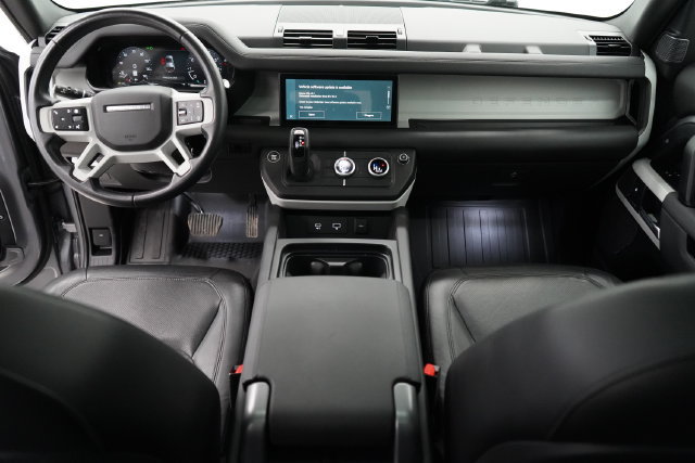 2024 Land Rover Defender S - Photo 11
