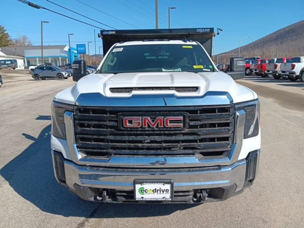 New 2026 GMC Sierra 3500 HD Chassis Cab Pro Truck