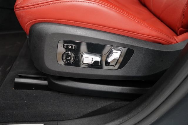 2025 BMW XM Base - Photo 34