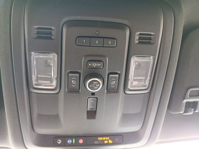 2024 Chevrolet Tahoe Premier - Photo 28