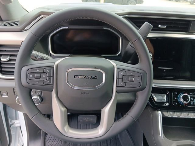 2026 GMC Sierra 3500HD Denali - Photo 9