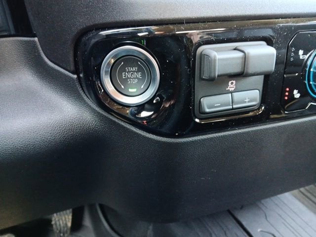 2026 GMC Sierra 1500 SLE - Photo 17