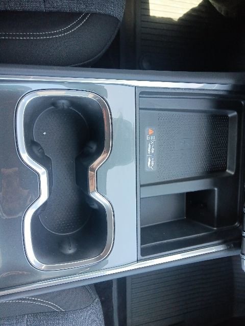 2026 GMC Acadia Elevation - Photo 18