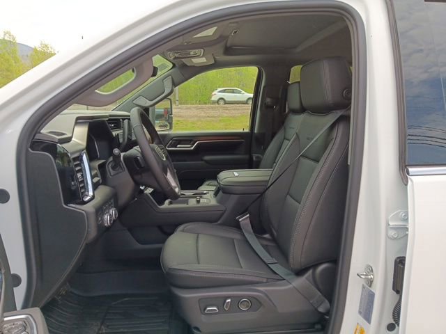 2026 GMC Sierra 3500HD Denali - Photo 6