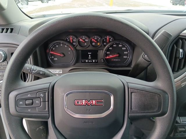 2026 GMC Sierra 3500 Chassis Cab Pro - Photo 9