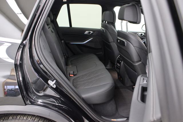 2025 BMW X5 40i - Photo 57