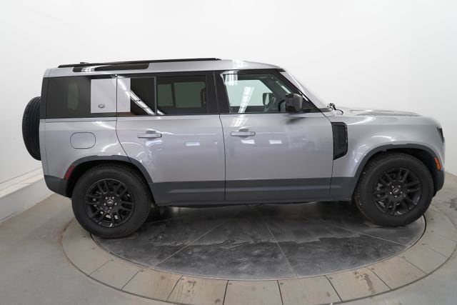 2024 Land Rover Defender S - Photo 59