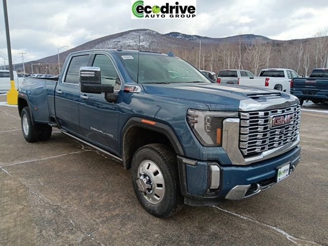 2026 GMC Sierra 4WD Crew Cab Long Box DRW Denali's photo