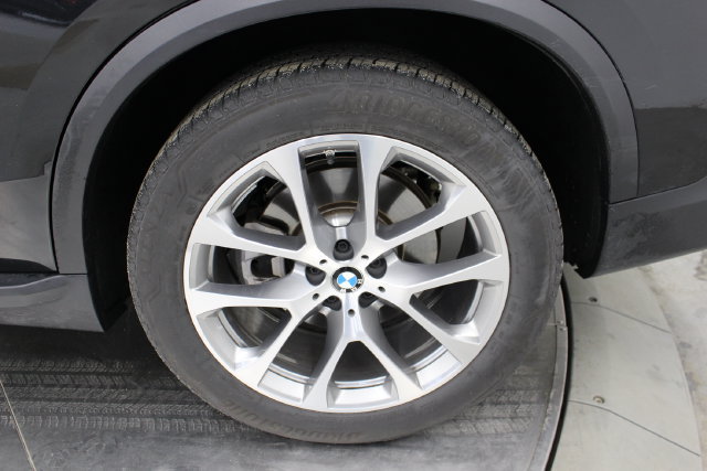 2025 BMW X5 40i - Photo 42
