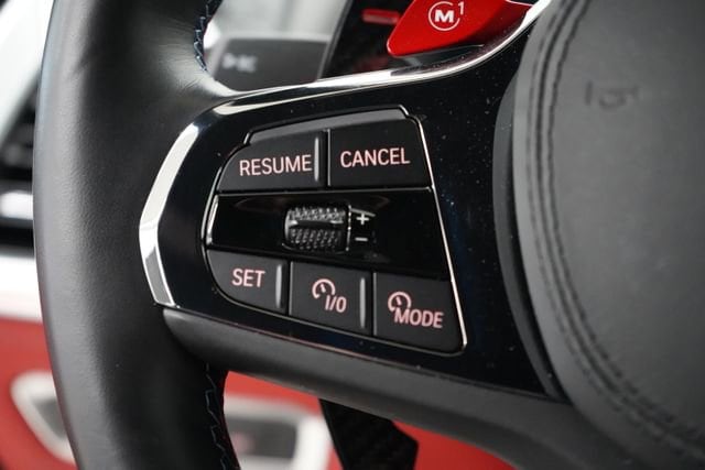 2025 BMW XM Base - Photo 13