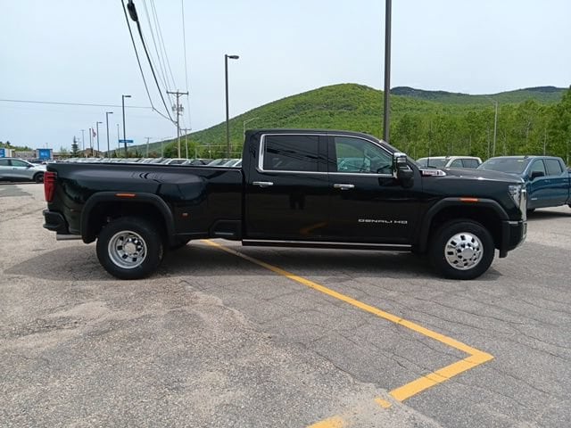 2026 GMC Sierra 3500HD Denali - Photo 30