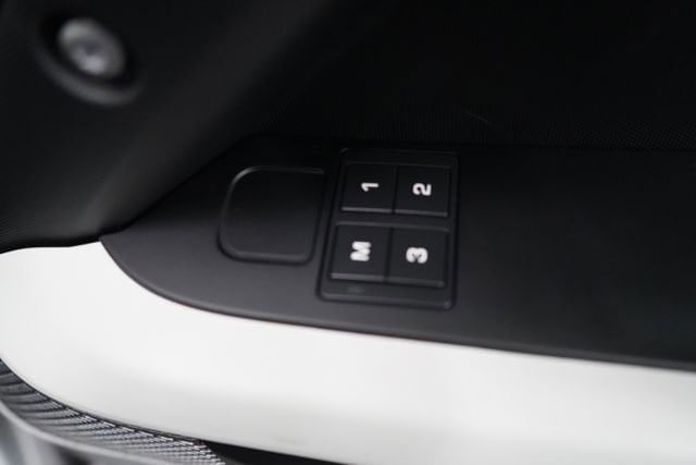 2024 Land Rover Defender S - Photo 56