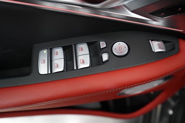 2025 BMW XM Base - Photo 36