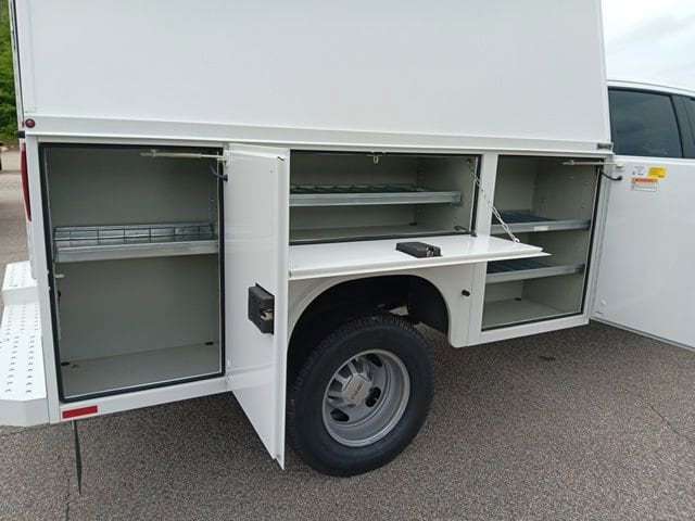 2025 GMC Sierra 3500HD Pro - Photo 24