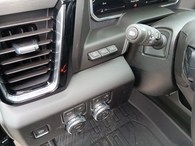 2026 GMC Sierra 3500HD Denali - Photo 21