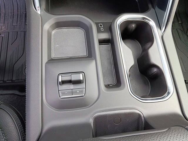 2026 GMC Sierra 3500HD Denali - Photo 17