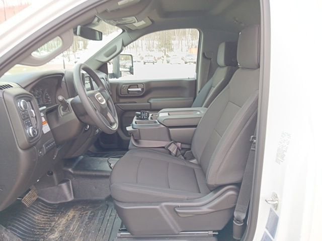 2026 GMC Sierra 3500 Chassis Cab Pro - Photo 6