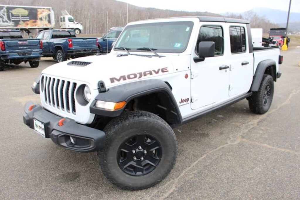 Used 2023 Jeep Gladiator Mojave