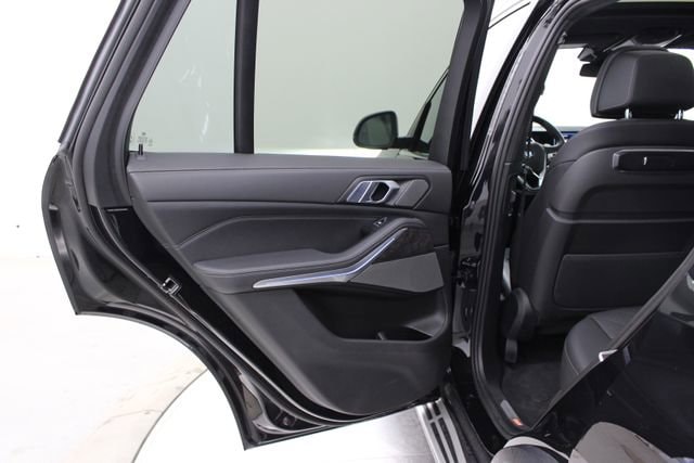 2025 BMW X5 40i - Photo 40