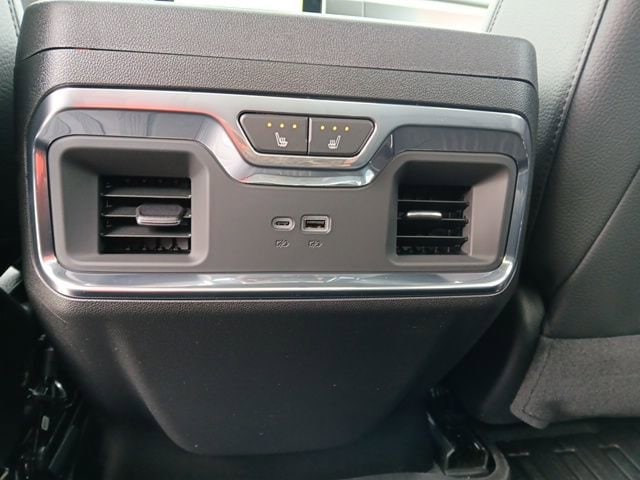 2026 GMC Sierra 3500HD Denali - Photo 20